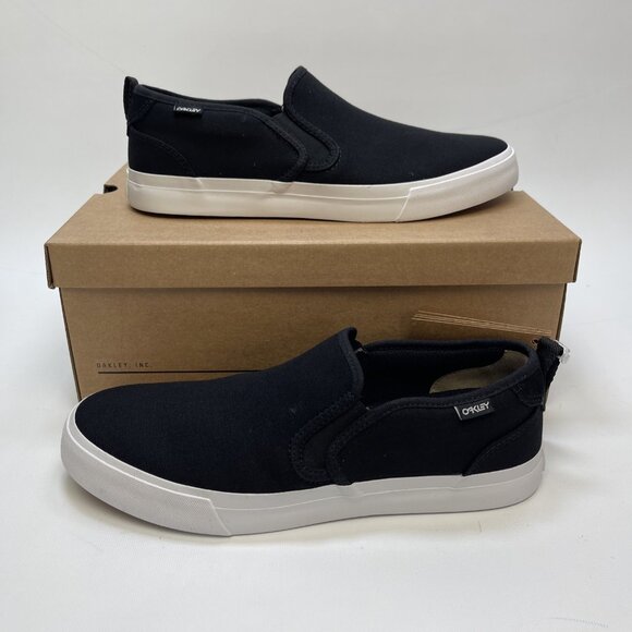 Oakley B1B Banks Classic Slip-On Shoes Men Sz 10 Black Canvas Skate Sneaker NEW - Picture 1 of 11